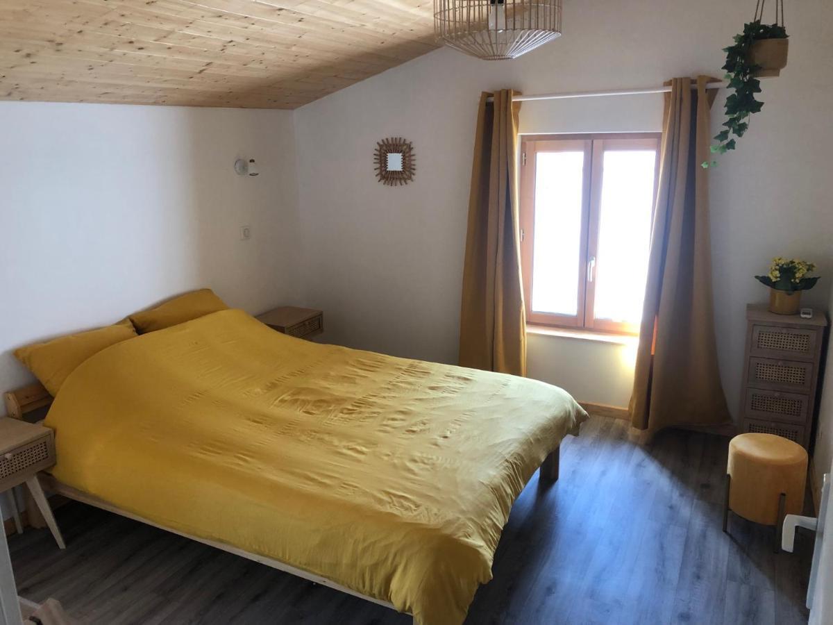 Holiday home Le Neuf Vertaizon